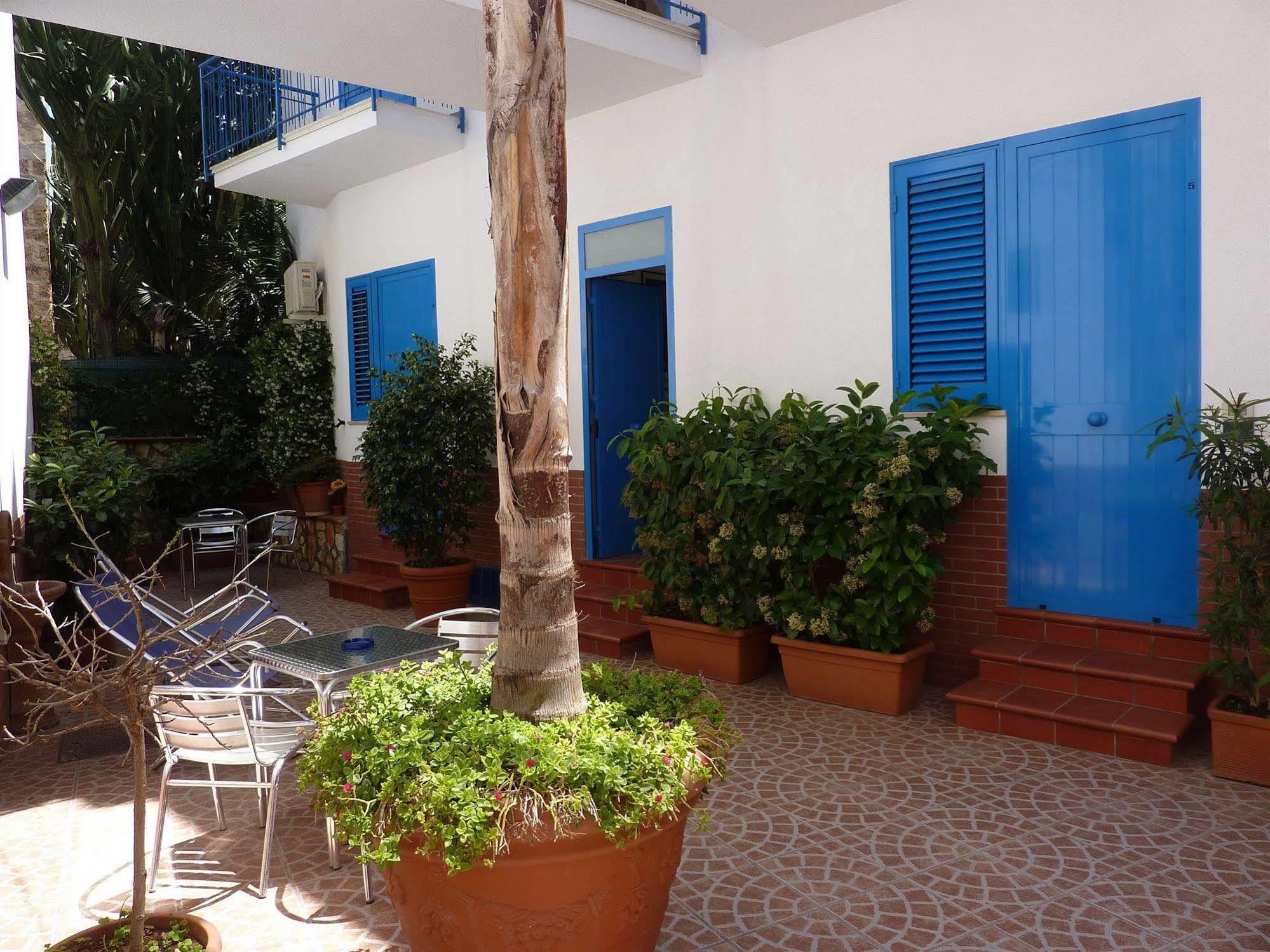 Al Baglio Hotell Mondello Eksteriør bilde